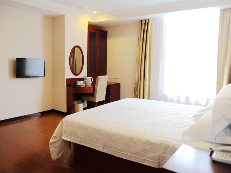 Greentree Inn Hebei Qinhuangdao Peace Avenue Express Hotel Esterno foto