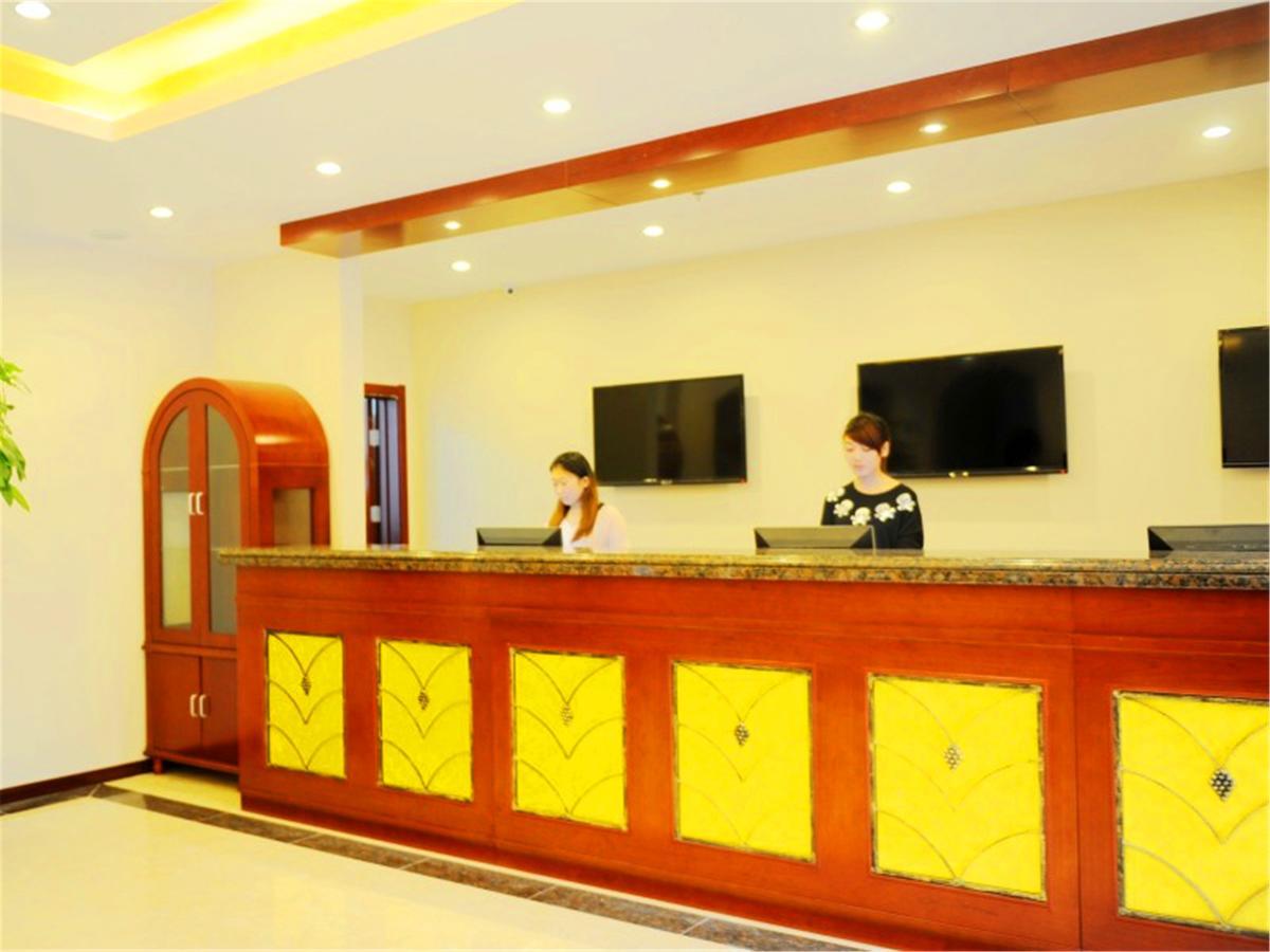 Greentree Inn Hebei Qinhuangdao Peace Avenue Express Hotel Esterno foto